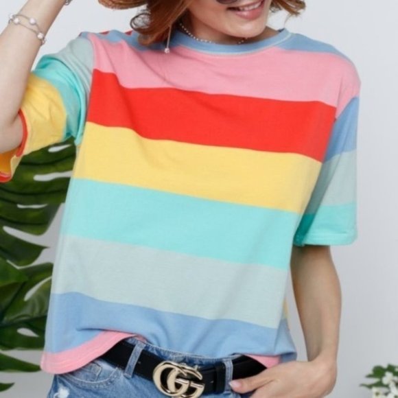 Tops - Casual and colorful T-shirt